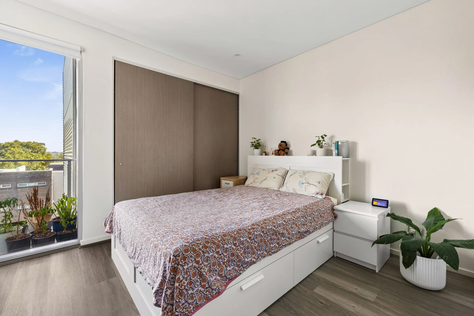 505/4 Broughton Street, Canterbury NSW 2193 photo 4