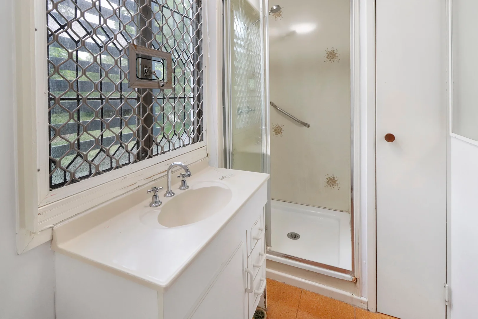 Additional image 3 of Room 1 - 424B Waterworks Rd, Ashgrove QLD 4060