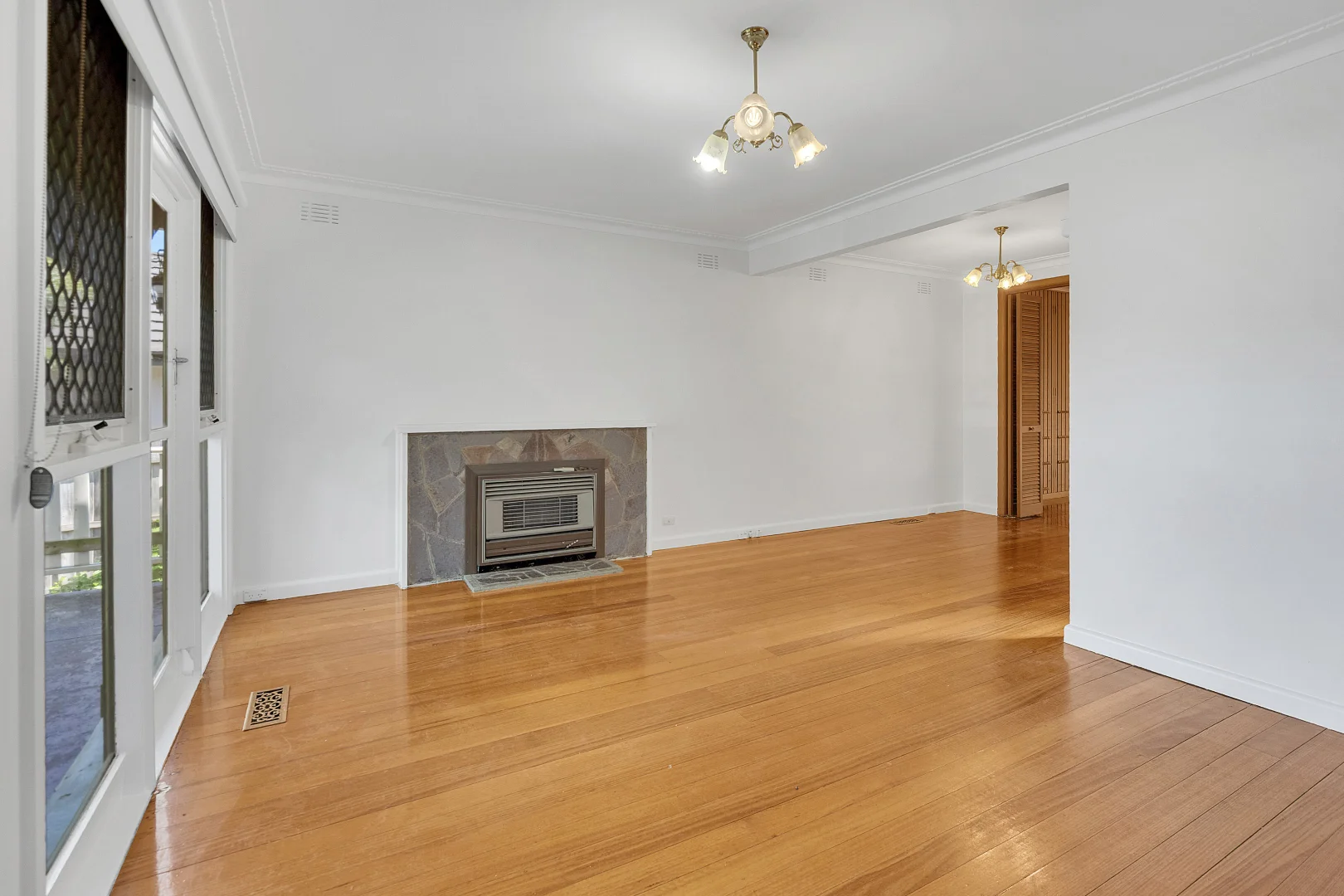 Additional image 5 of 19 Cypress Avenue, Burwood VIC 3125