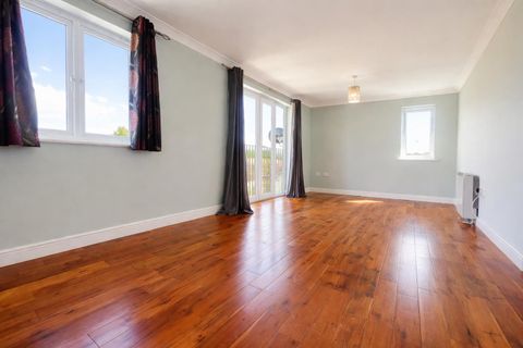 Hill View Drive, Thamesmead SE28