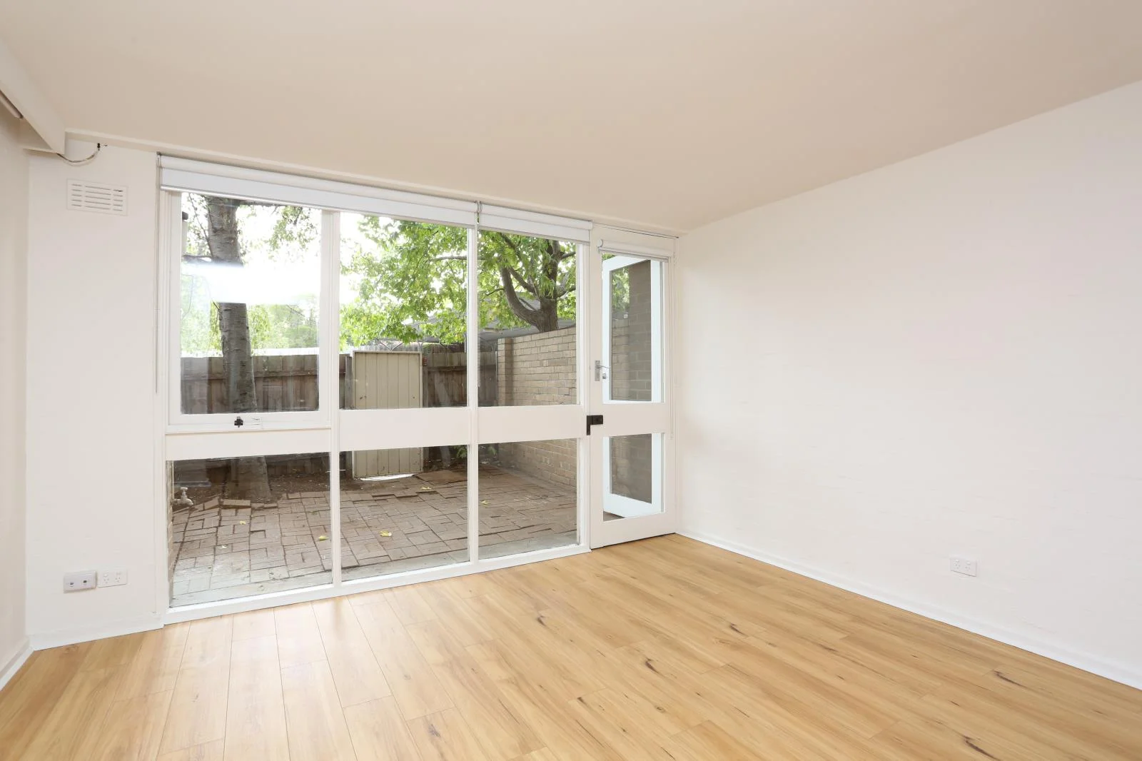 Additional image 4 of 10/18 Silverdale Road, Eaglemont VIC 3084