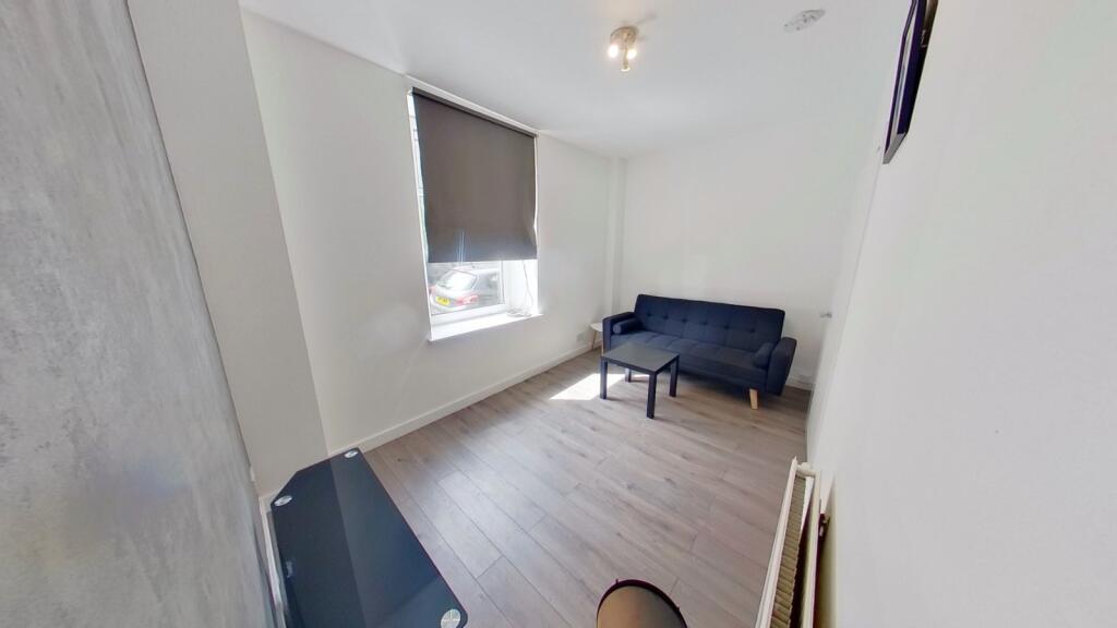 Victoria Road, Torry, Aberdeen, AB11