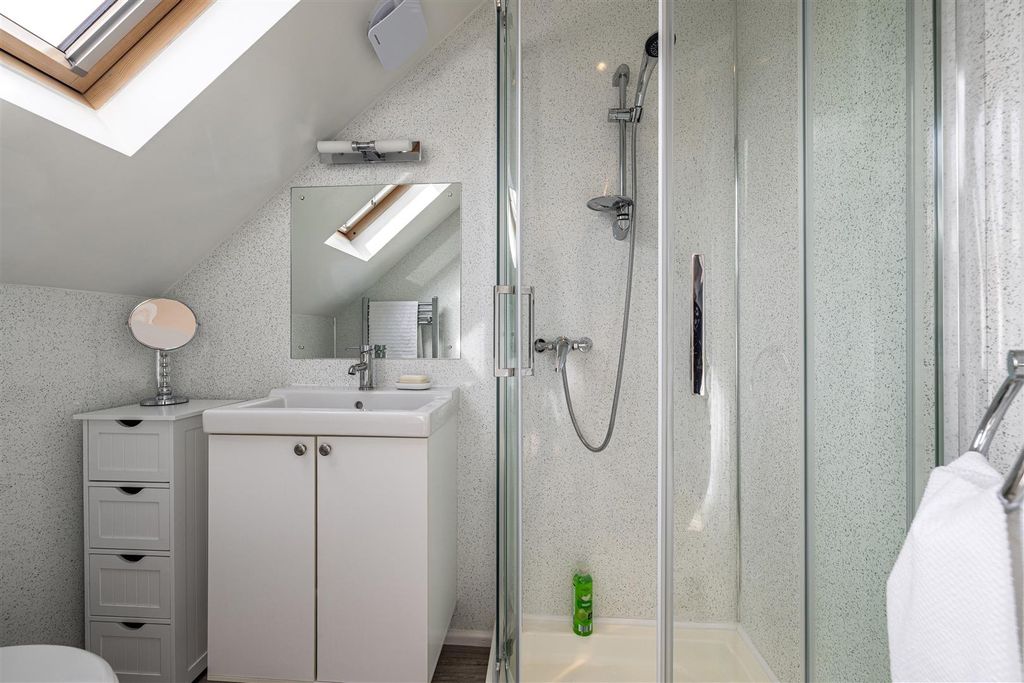 Additional image 18 of 4 bed flat for saleShawpark Road, Selkirk TD7