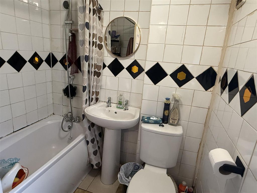 Additional image 4 of 2 bed terraced house for saleGladstone Street, Peterborough PE1