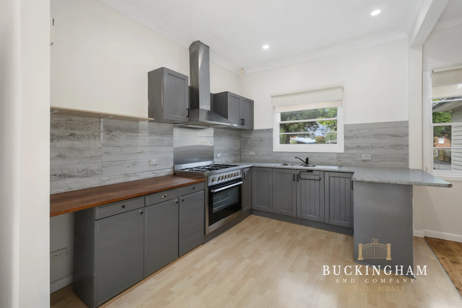 Additional image 3 of 145 Somers Avenue, Macleod VIC 3085