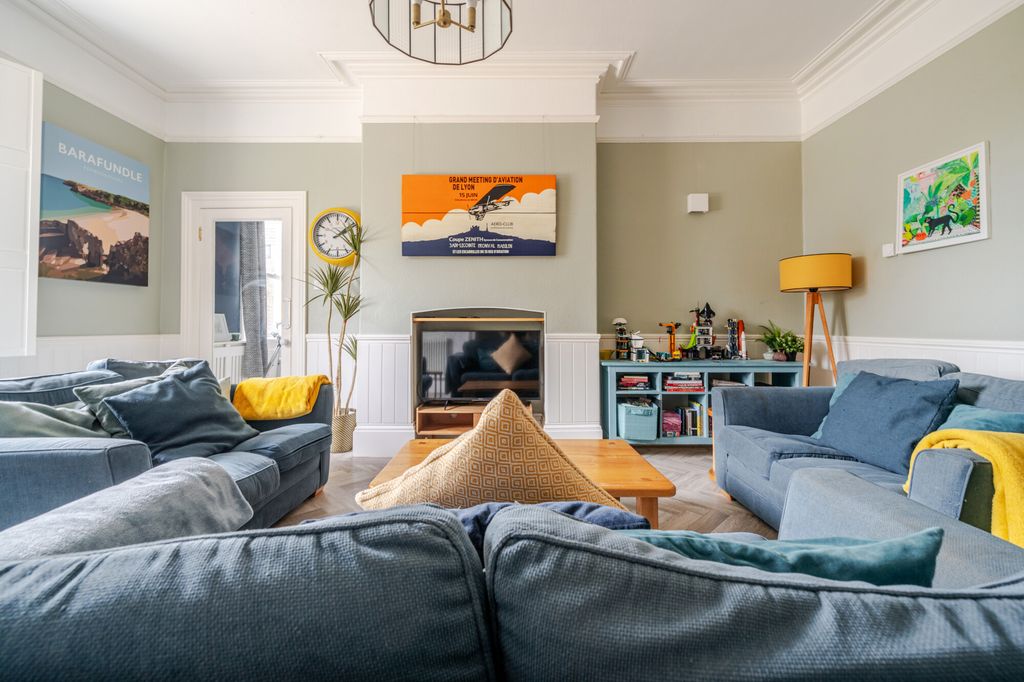 Additional image 21 of 6 bed semi-detached house for saleNew Passage Road, New Passage BS35