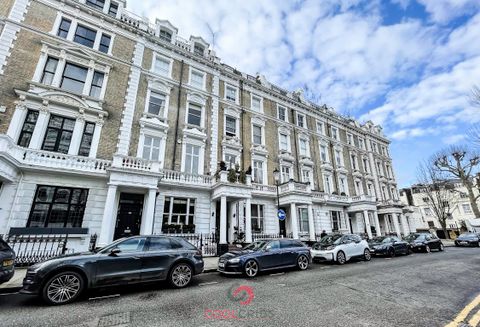 Linden Gardens, London W2, Room to rent