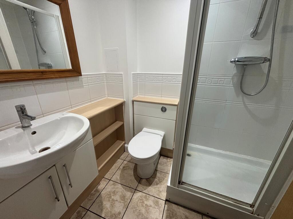Parkhouse Court, HATFIELD photo 3