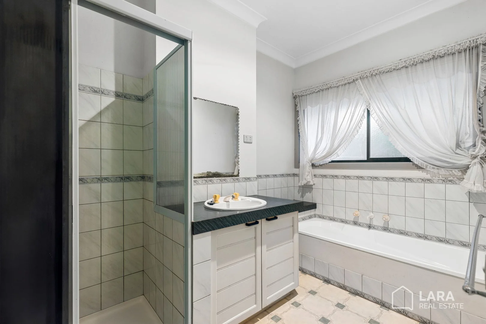 Additional image 19 of 165 Duggans Lane, Lara VIC 3212