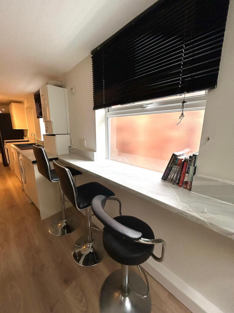 Additional image 4 of Hubert Road - 5 Bed - Bills, Selly Oak, West Midlands, B29