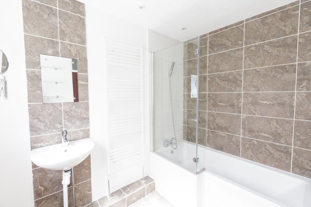 Additional image 8 of Bantock Way - 4 bed, Harborne, West Midlands, B17