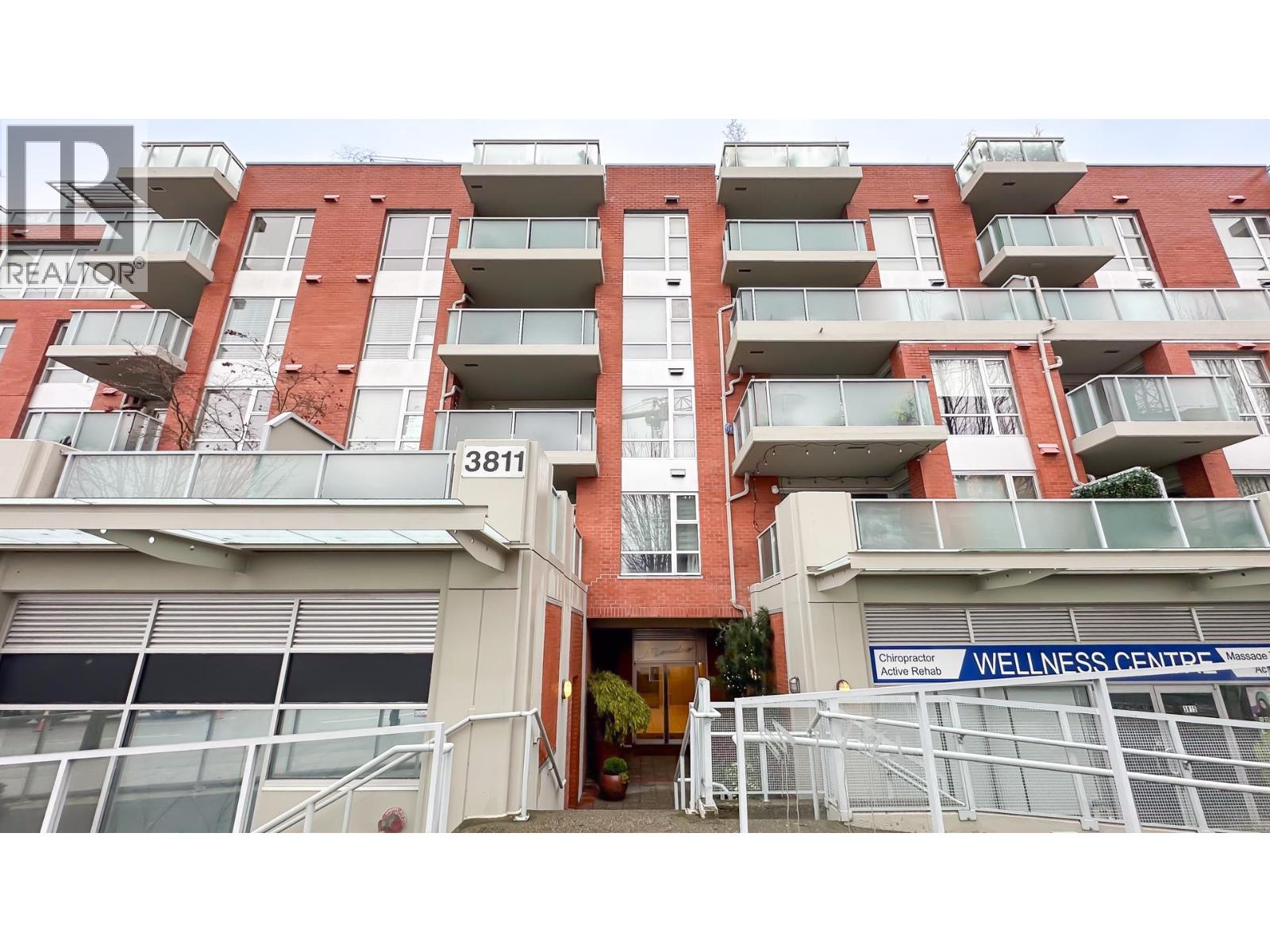 403 3811 HASTINGS STREET