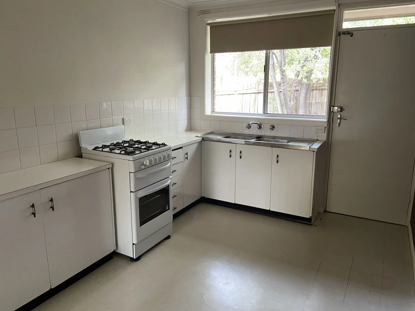 Additional image 2 of 2/4 Simpsons Road, Box Hill VIC 3128