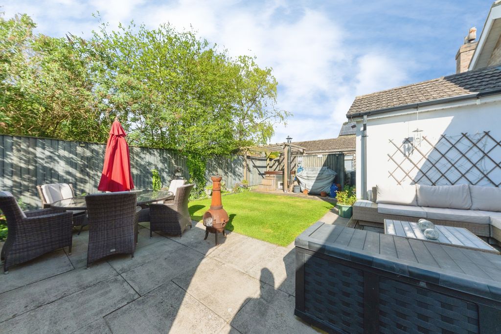 Additional image 16 of 2 bed detached bungalow for saleSea Dyke Way, Grimsby DN36