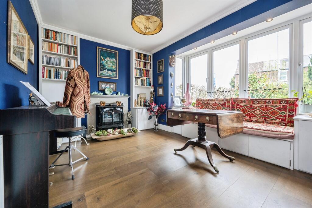 Additional image 41 of Radlett Road, Frogmore, St. Albans