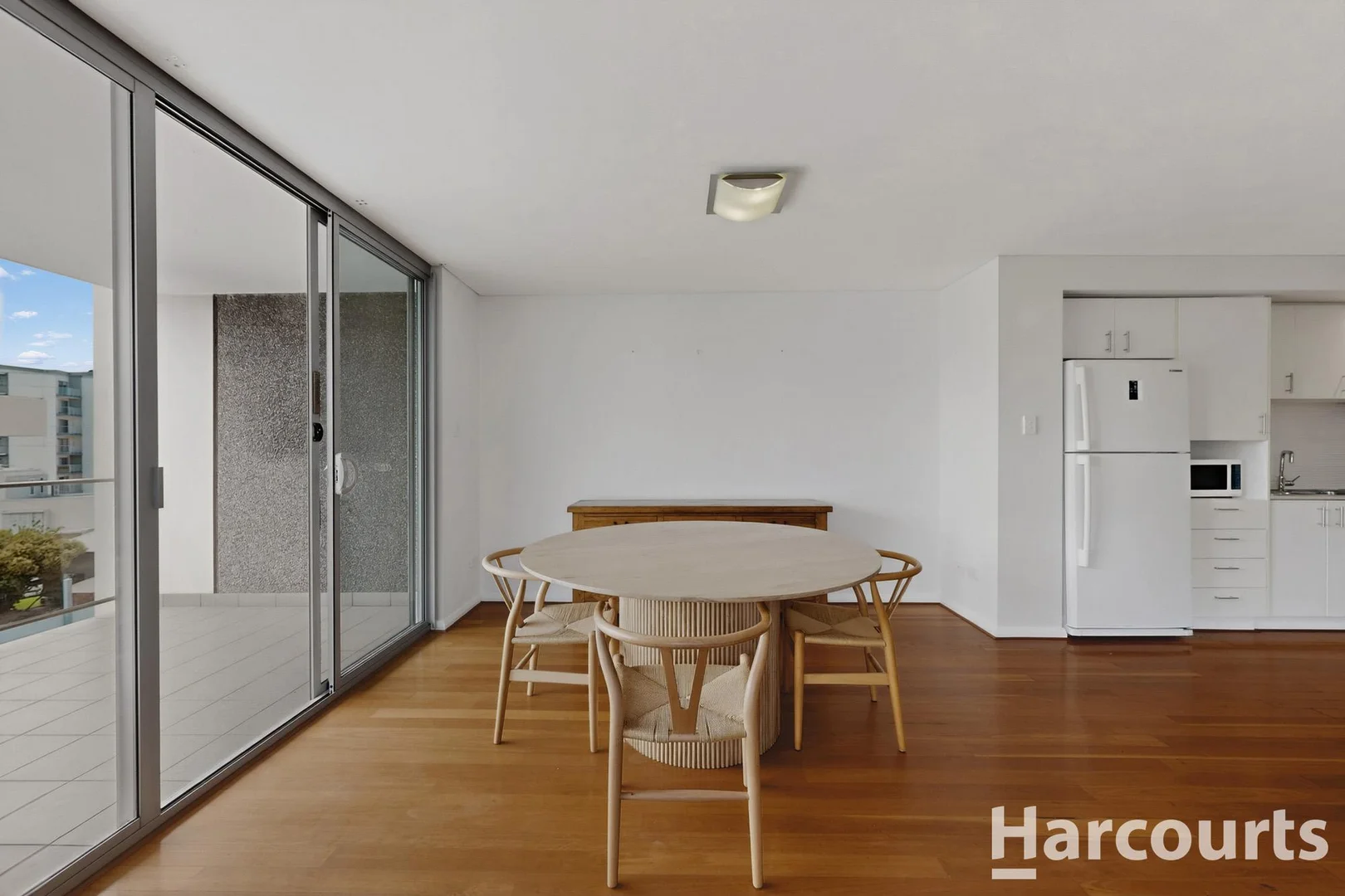 4/1 Douro Place, West Perth WA 6005 photo 4