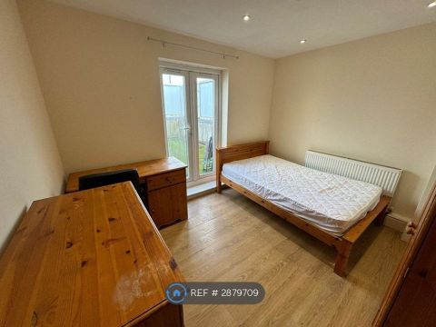 Palmerston Road, Southampton SO14, Room to rent