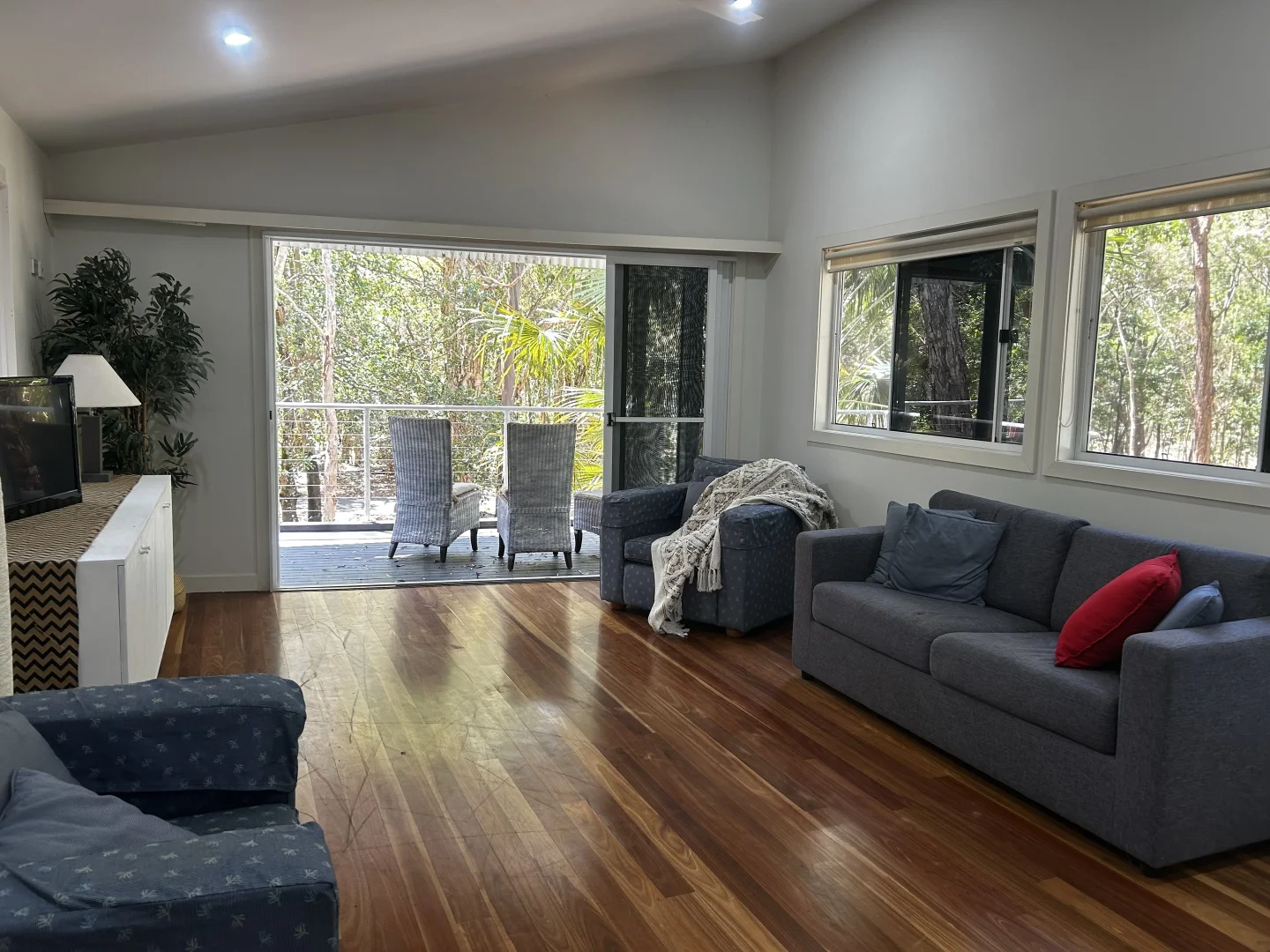 Additional image 11 of Broadwater Villa 23 Island Street, South Stradbroke QLD 4216
