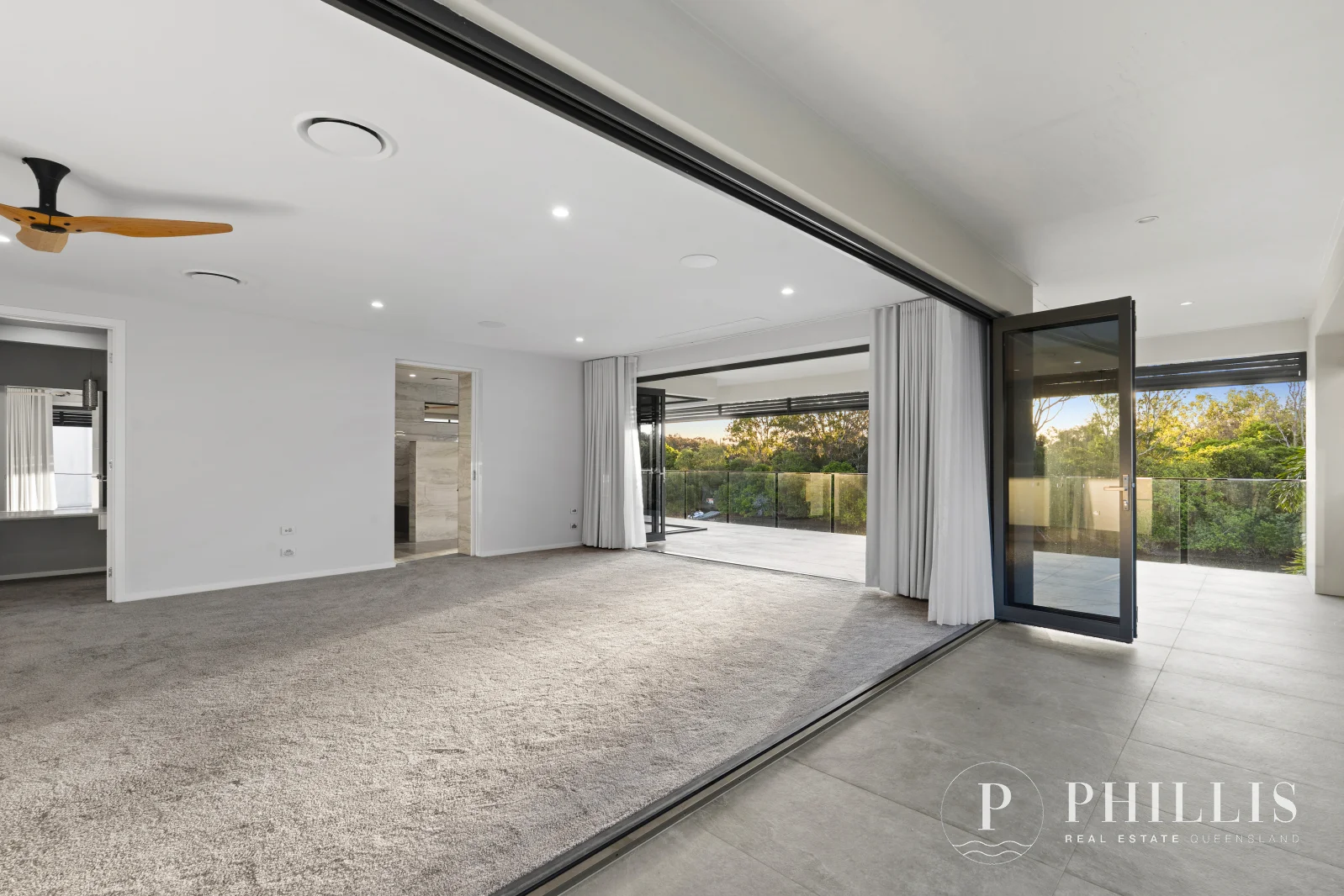 Additional image 68 of 2515 Cressbrook Drive, Hope Island QLD 4212