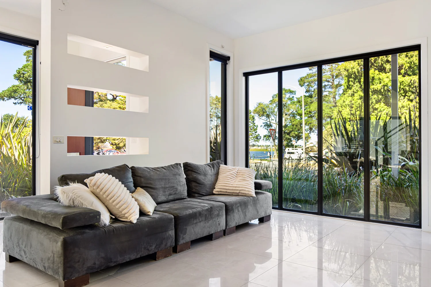 Additional image 5 of 500 Wendouree Parade, Lake Wendouree VIC 3350