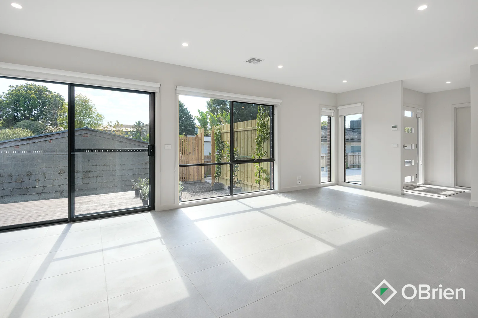 Additional image 2 of 2/75 Mcmahons Road, Frankston VIC 3199