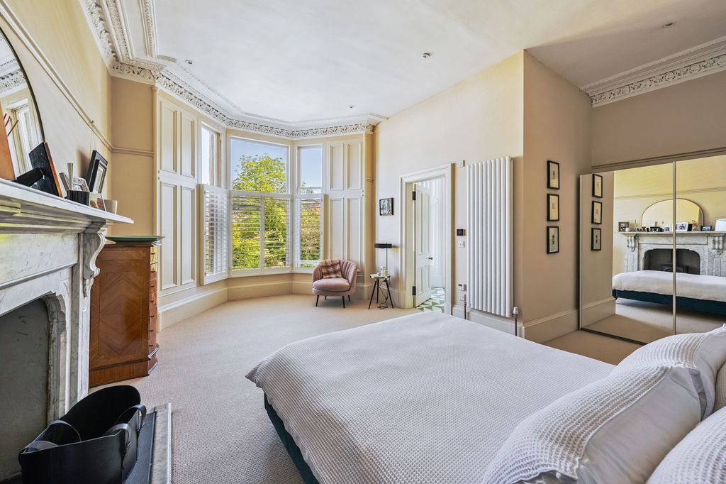 Additional image 16 of 4 bed town house for sale3 Prince Albert Terrace, Helensburgh G84