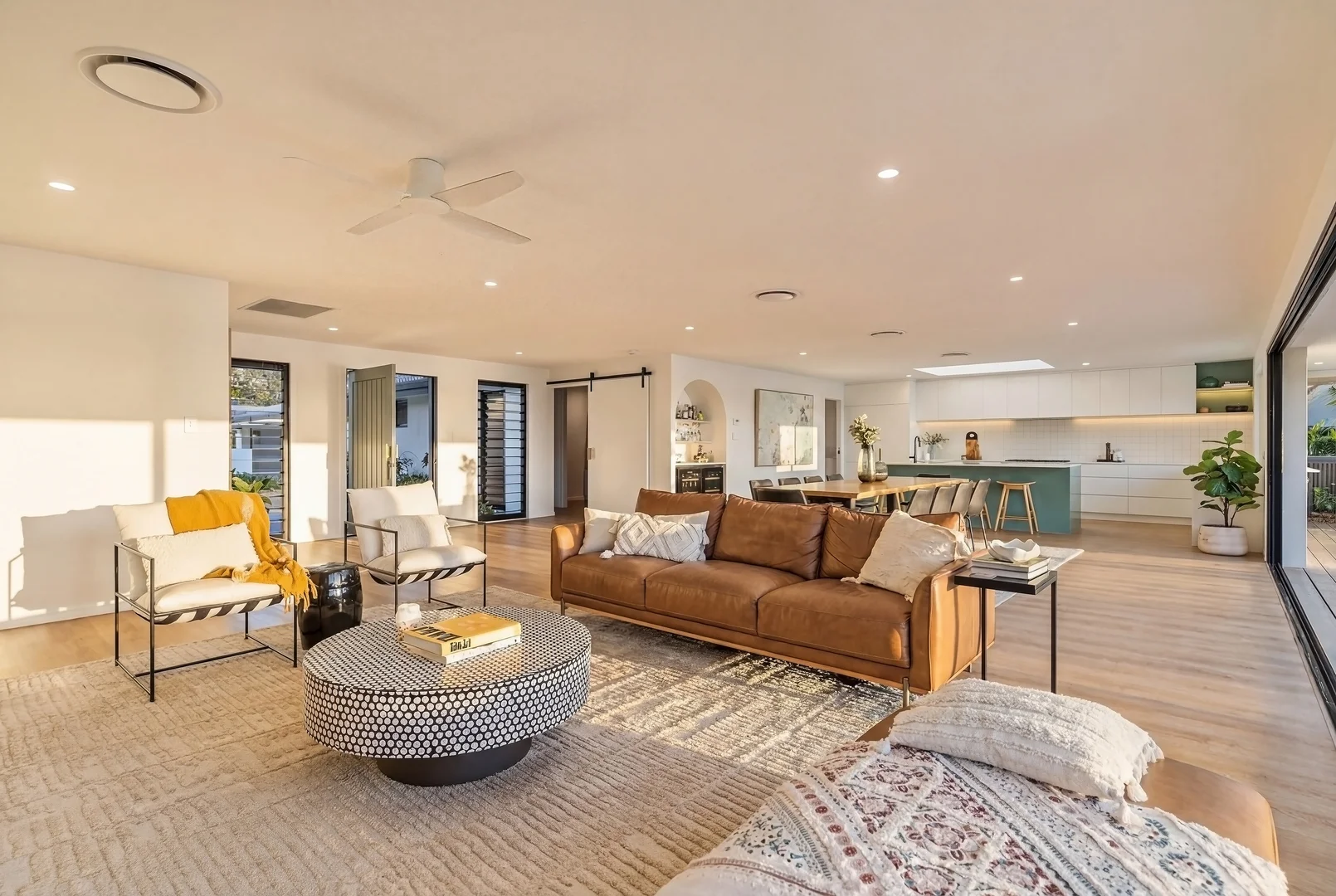 Additional image 12 of 31 Kingfisher Crescent, Burleigh Waters QLD 4220