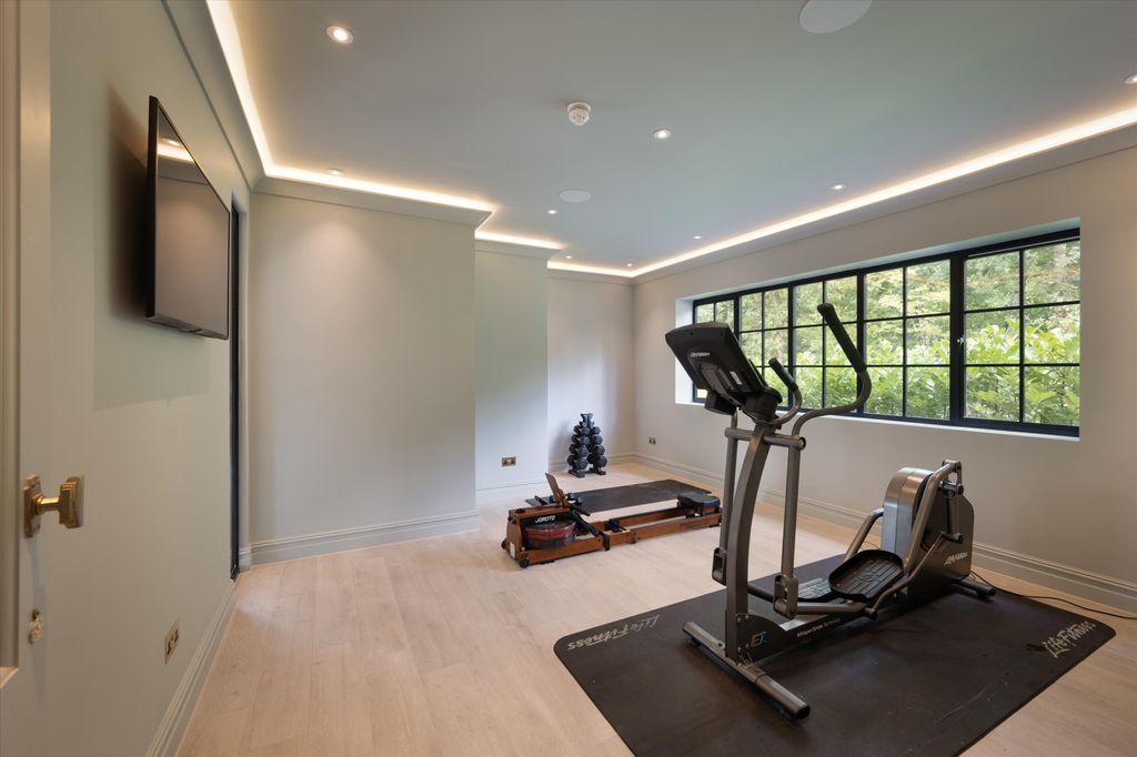 Additional image 25 of 10 bed detached house for saleFrensham Vale, Lower Bourne, Farnham, Surrey GU10.