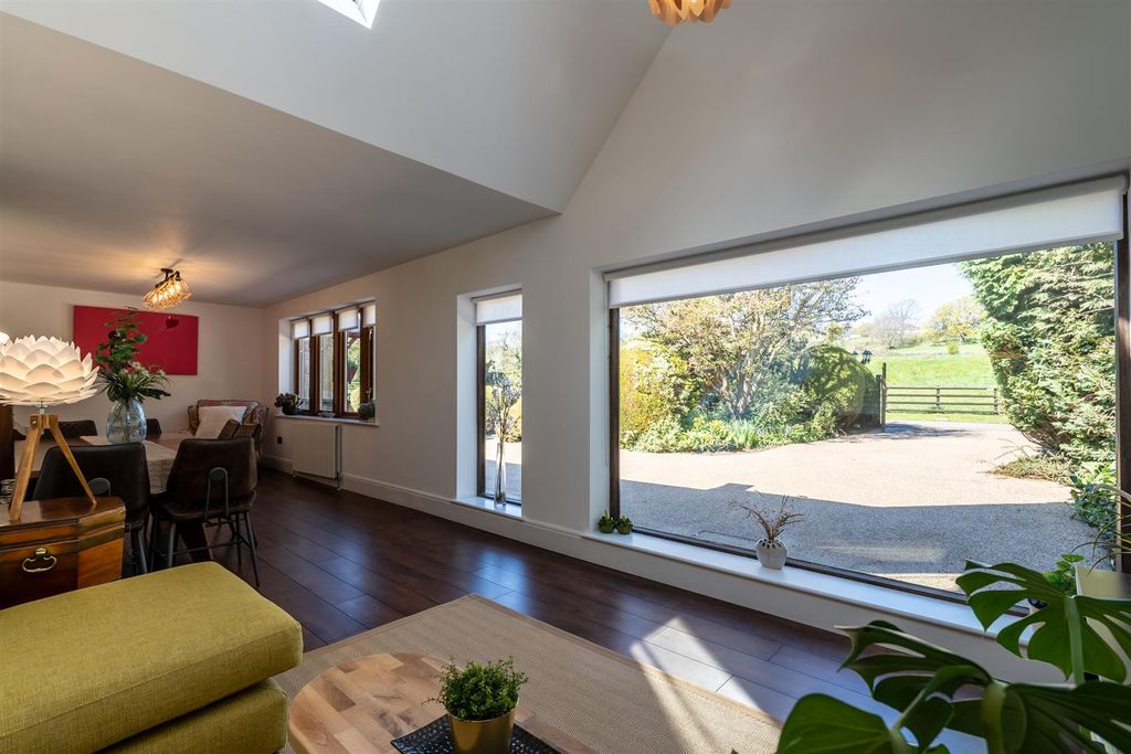Additional image 27 of 4 bed detached house for saleOld Hay Lane, Sheffield S17