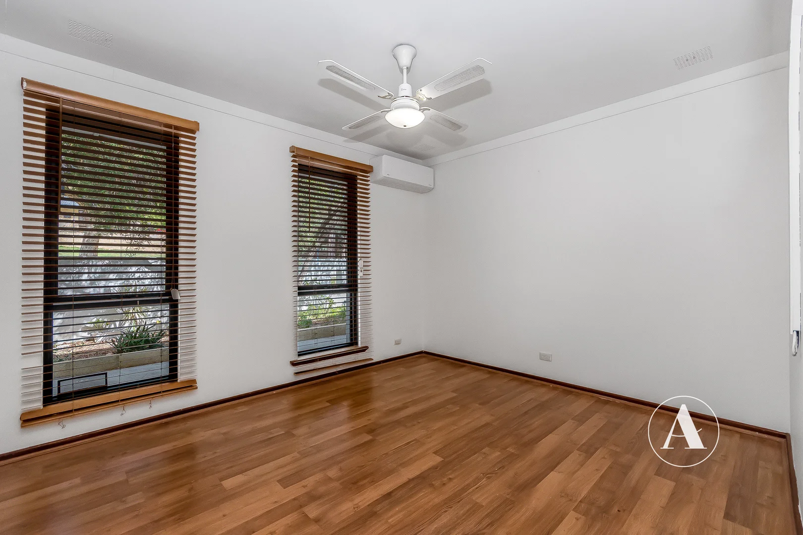 Additional image 8 of 54 Millen Street, Mount Nasura WA 6112