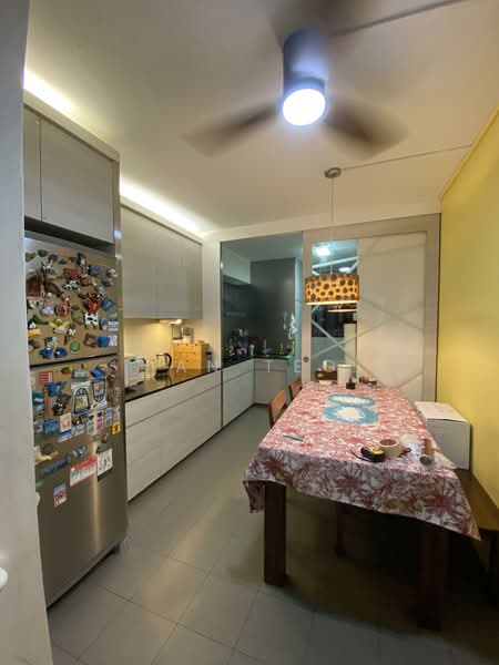 539 Bukit Batok Street 52