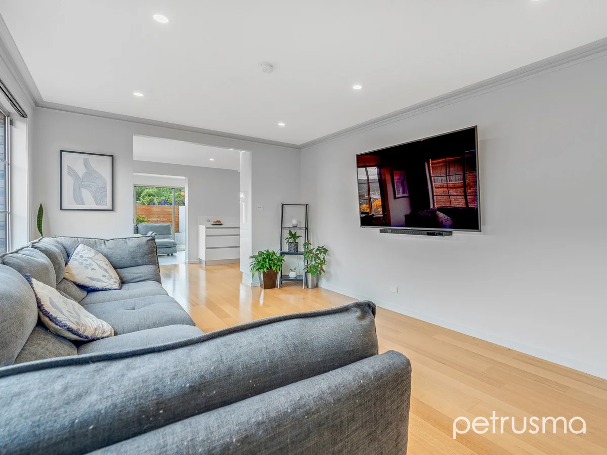 Additional image 6 of 1/40 Rosehill Crescent, Lenah Valley TAS 7008