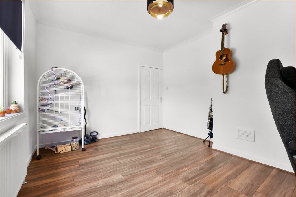 Additional image 18 of 2 bed flat for saleThornhouse Avenue, Irvine KA12