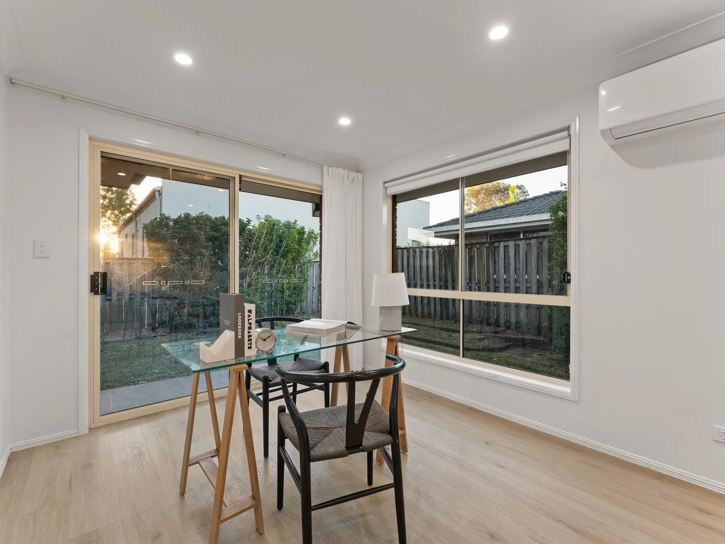 3 Curtis Place, Calamvale QLD 4116 photo 4