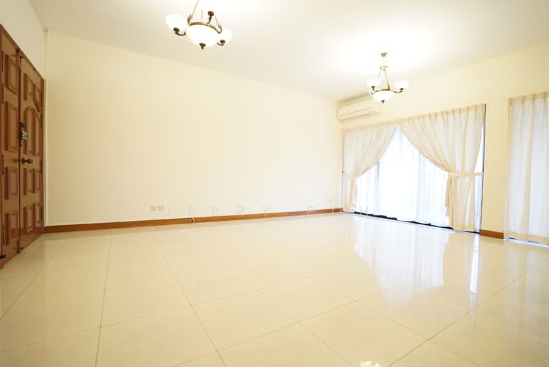 56 Farrer Road photo 3