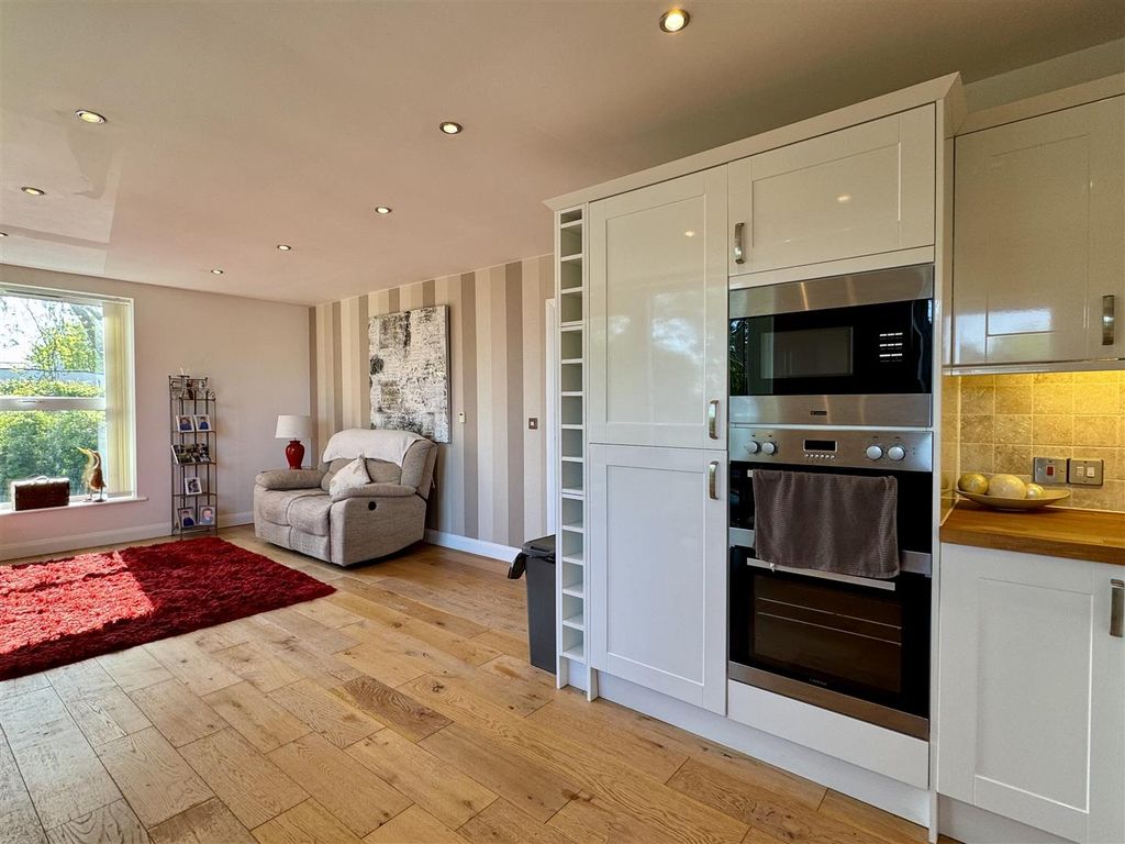 Additional image 11 of 2 bed flat for saleVauxhall Lane, Chepstow NP16