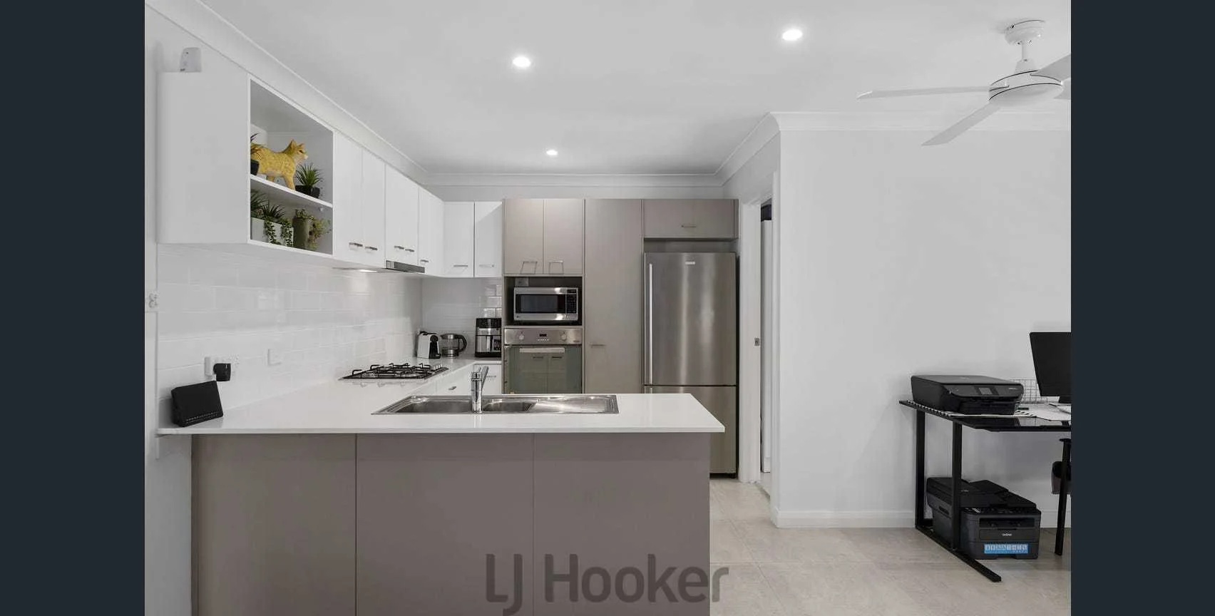3 Sylvia Place, Mount Hutton NSW 2290 photo 3