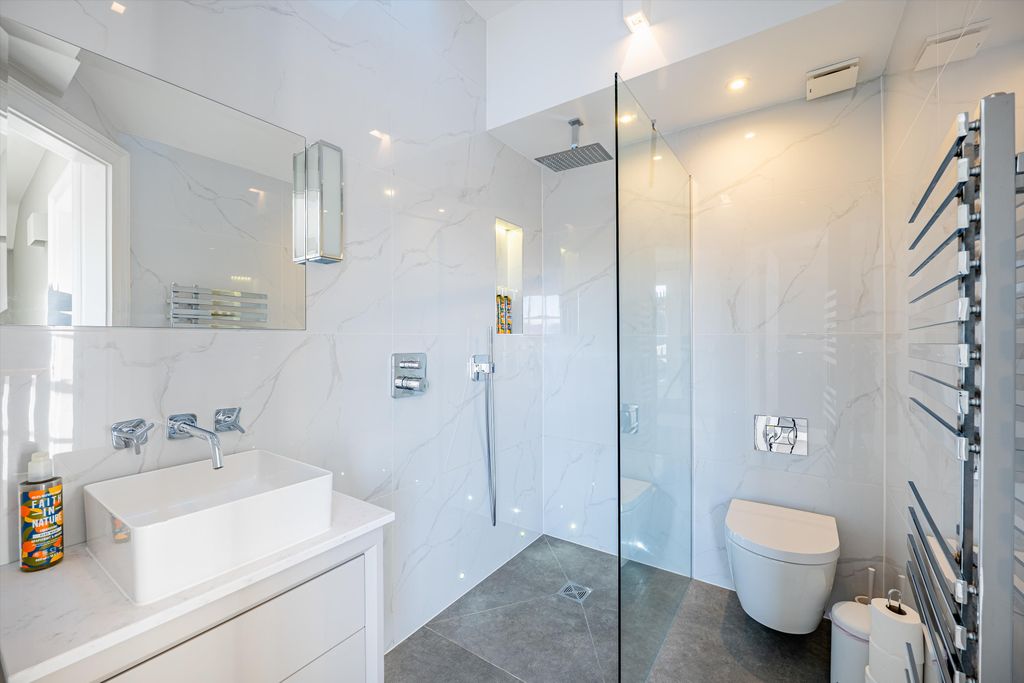 Additional image 11 of 3 bed maisonette for saleWalcot Street, Bath, Somerset BA1