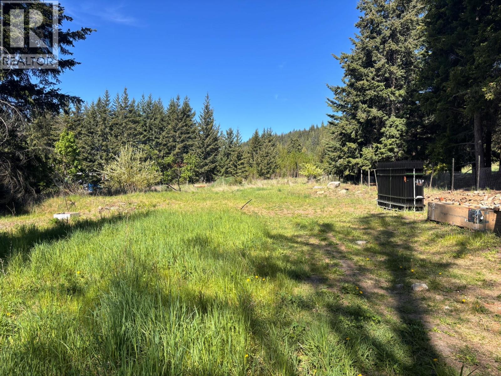 2607 Airstrip Road