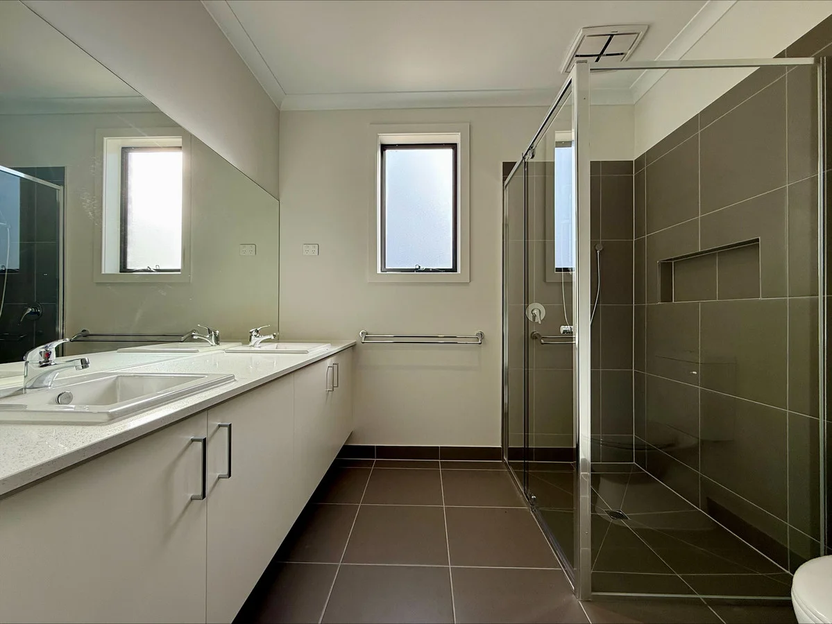 Additional image 4 of 43 Castleknock Drive, Glengarry VIC 3854