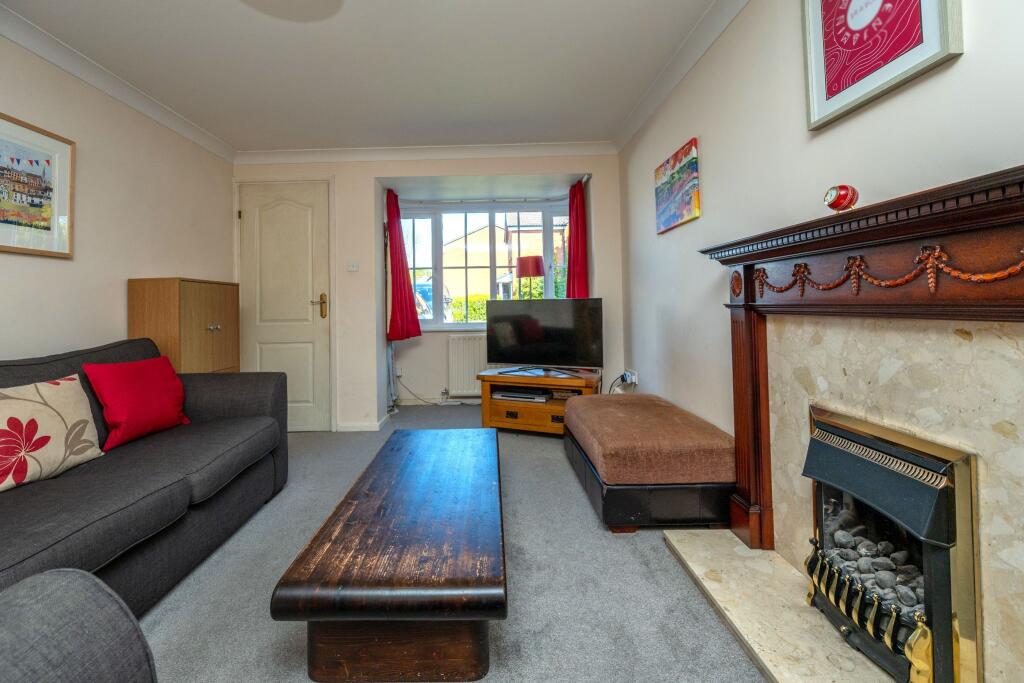 Jephcott Close, Alcester, B49 photo 5