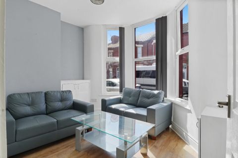 61 Silverdale Avenue, Liverpool L13