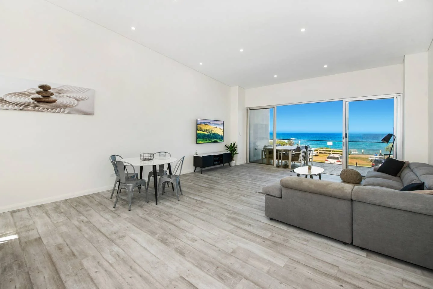 Additional image 6 of A/210 Del Monte Place, Copacabana NSW 2251