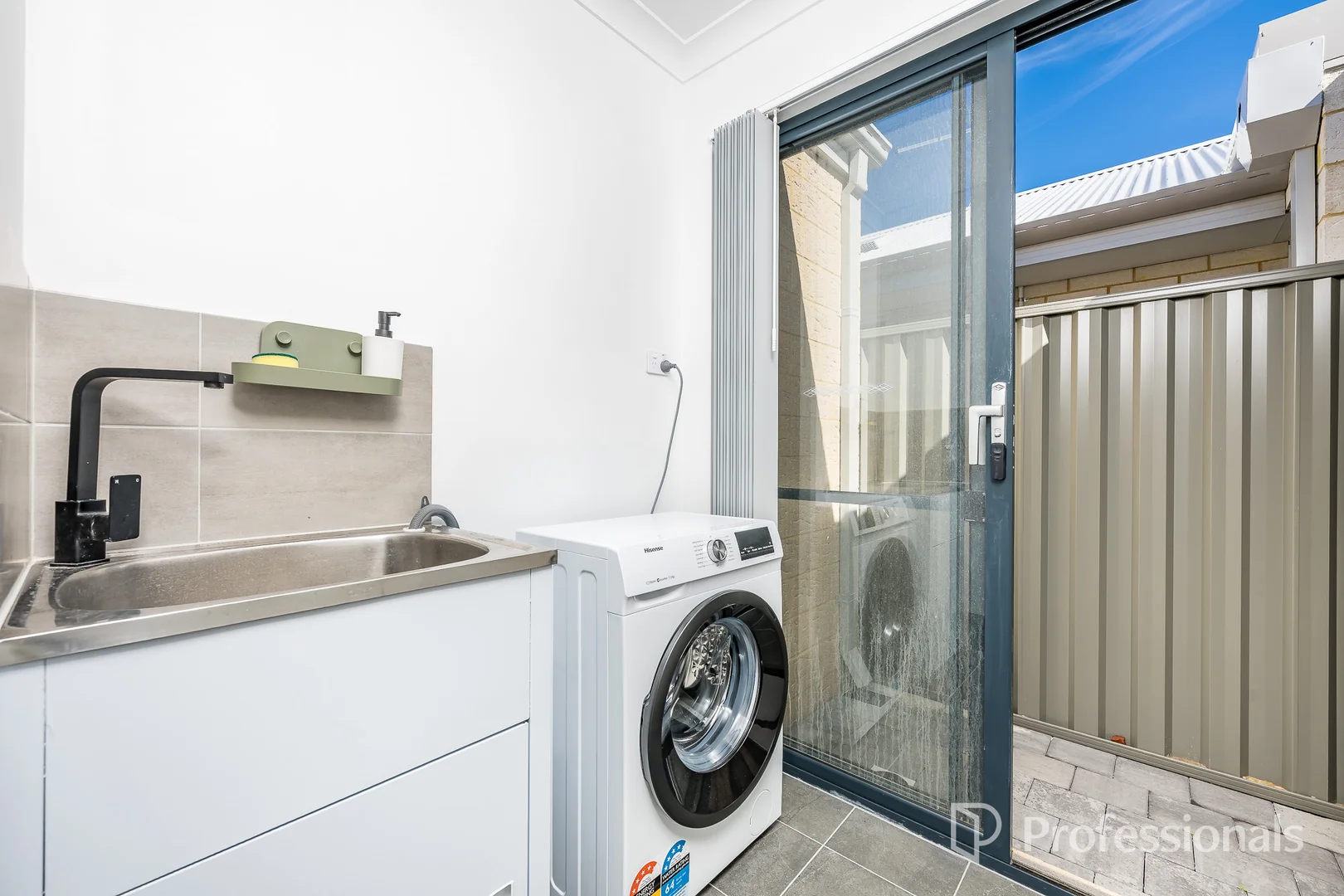 Additional image 17 of 18 Gambier Grove, Eglinton WA 6034