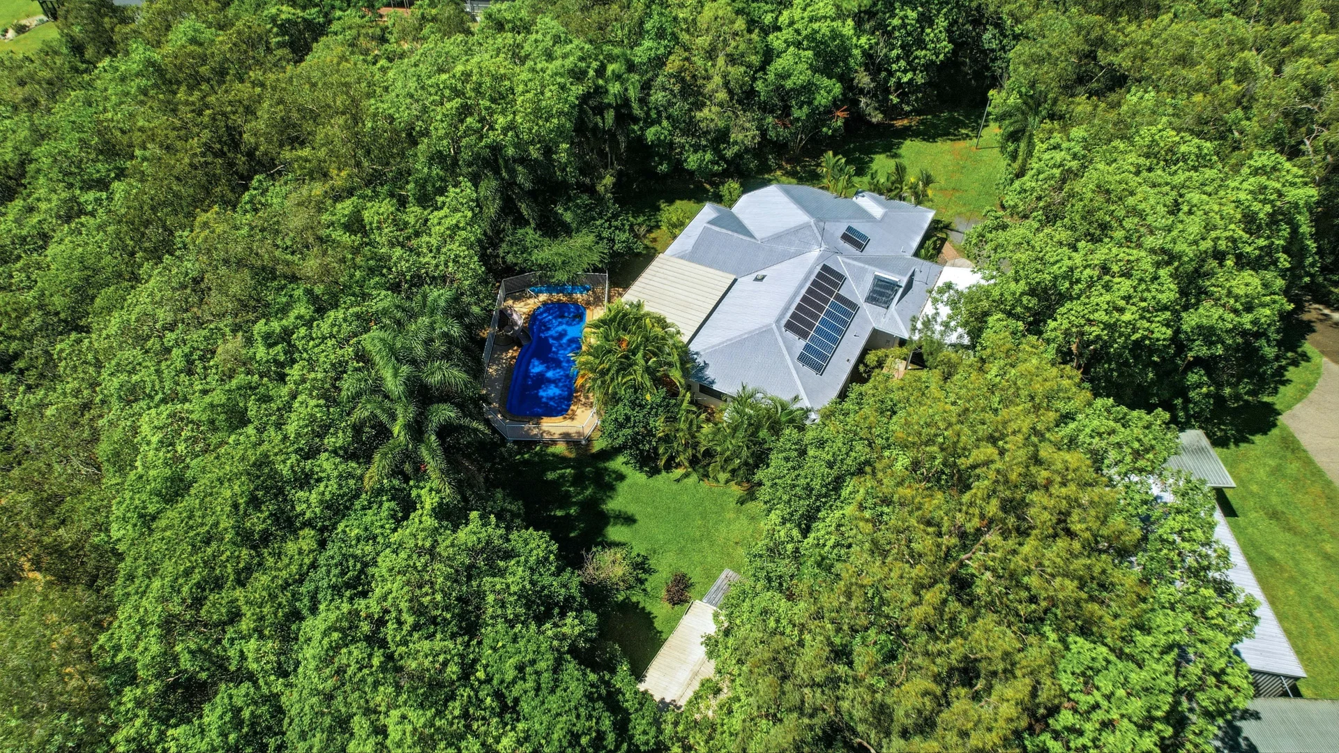 44-48 Hickey Close, Gordonvale QLD 4865 photo 2