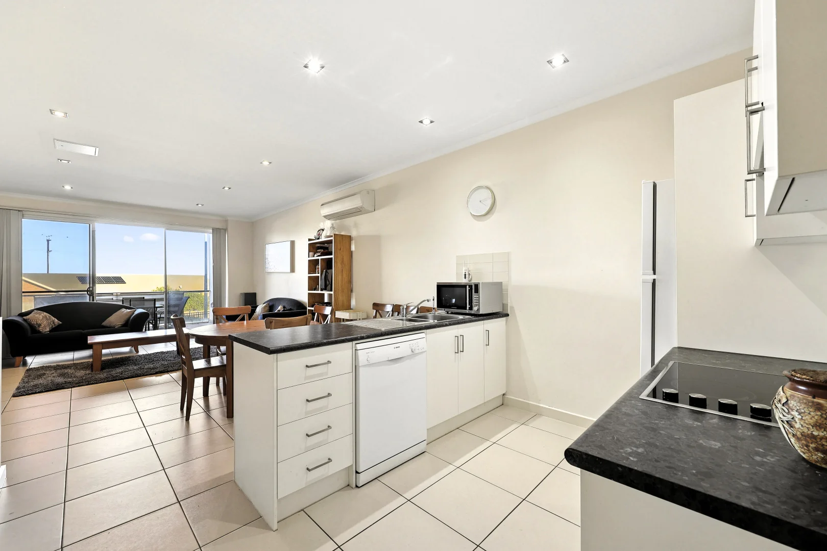 3/141 Hindmarsh Road, Victor Harbor SA 5211 photo 4