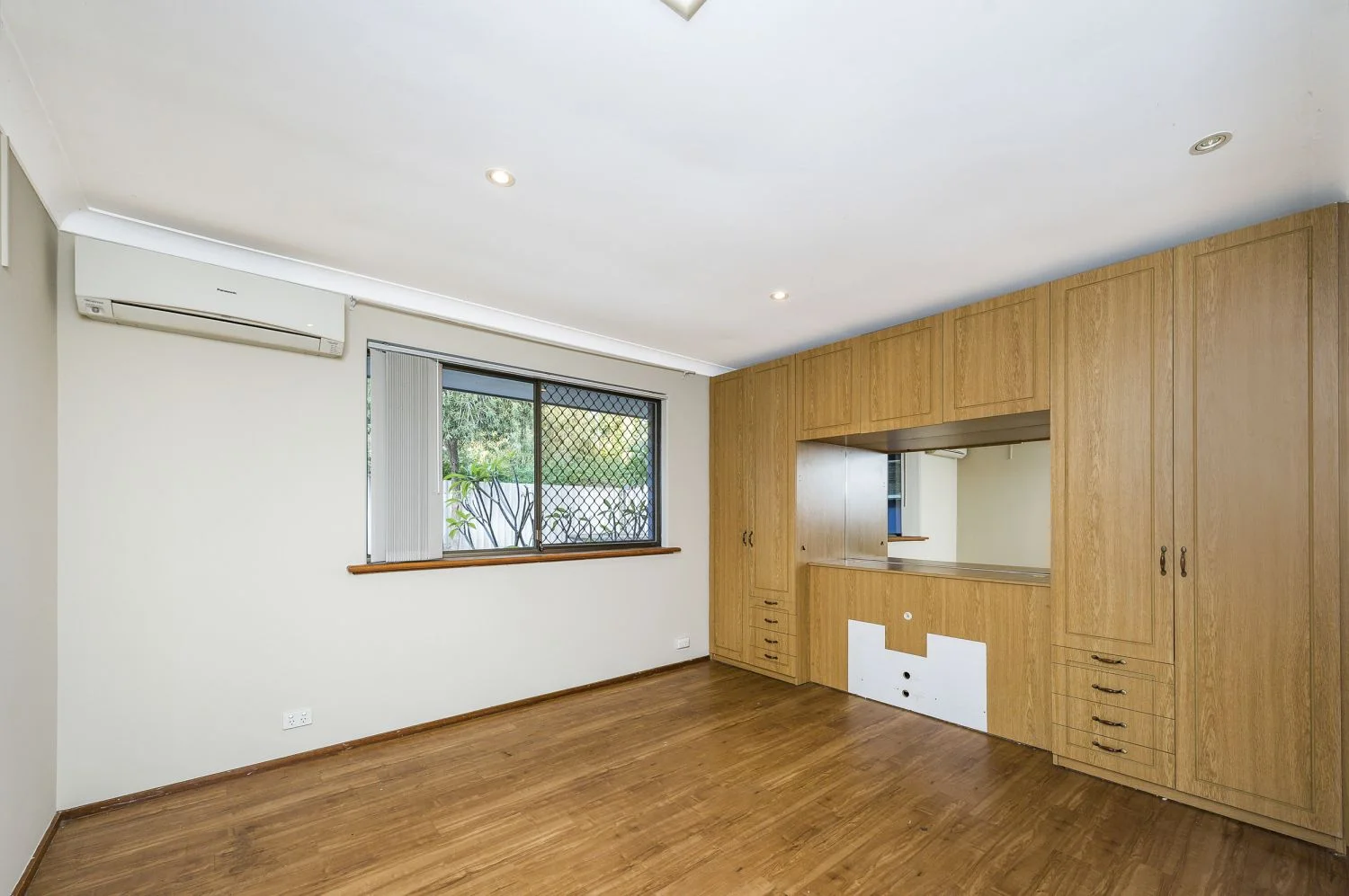 Additional image 9 of 4 Forest Court, Armadale WA 6112