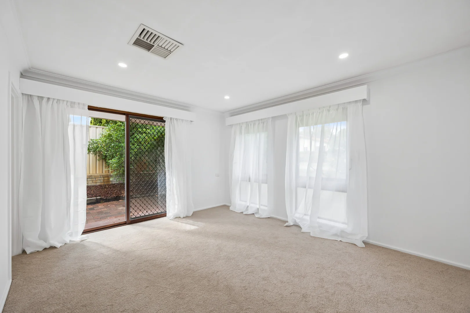Additional image 13 of 82 Regency Drive, Thornlie WA 6108