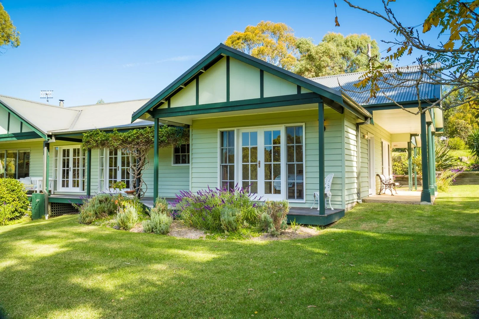 20 Stringybark Place, Millingandi NSW 2549