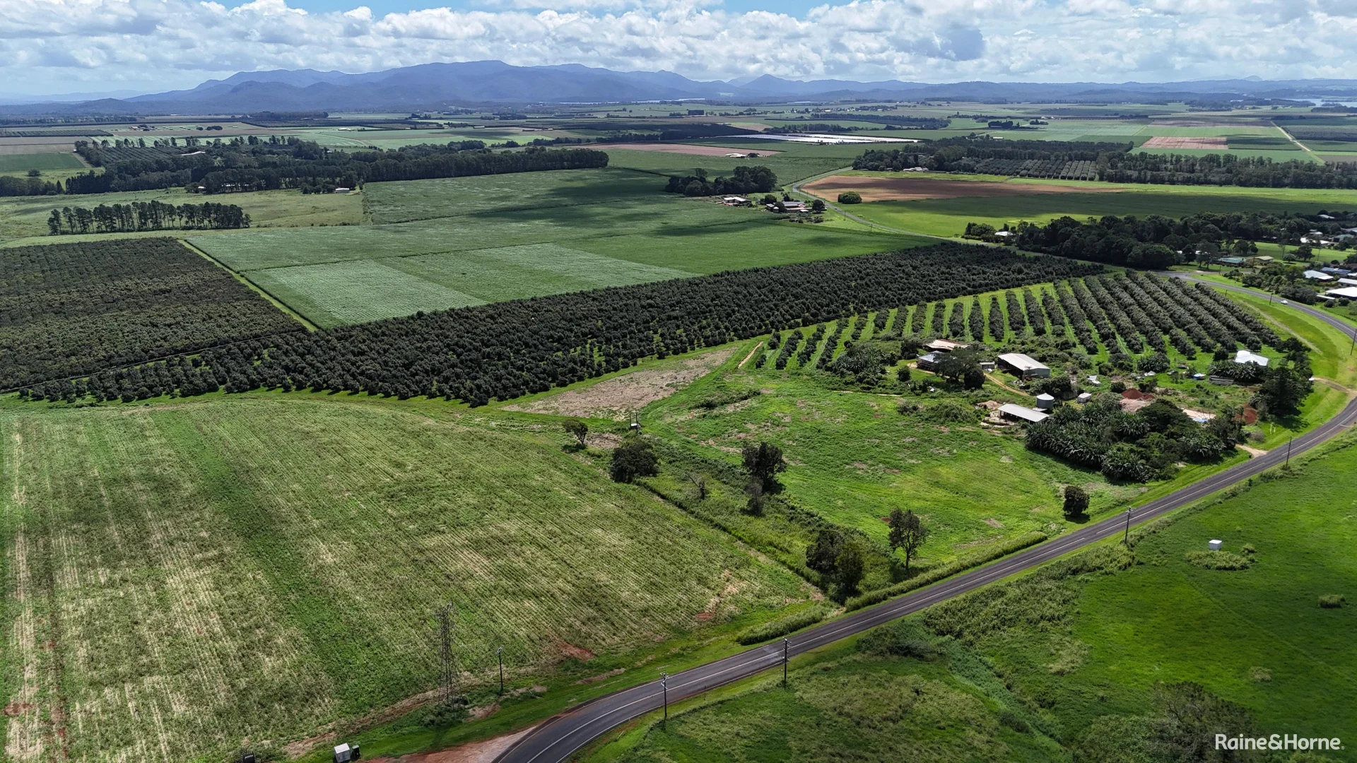 Additional image 3 of 43 - 139 Tinaroo Falls Dam Road, Atherton QLD 4883